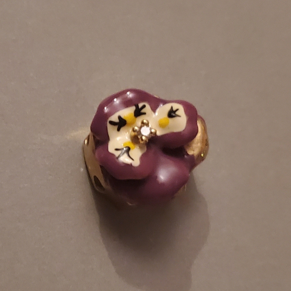 Vintage 10K YG Richard Klein Pansy Slide Bracelet Charm With Diamond